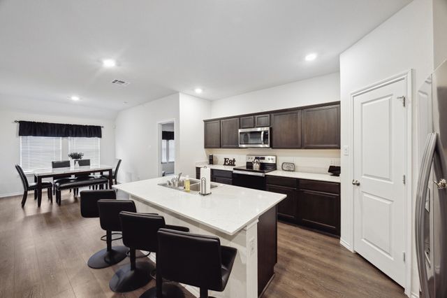3413 Perman Drive, Mesquite, TX 75126