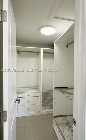 8010 SW 152nd Ave 211, Miami, FL 33193