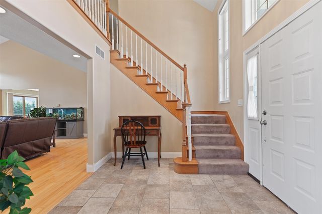32321 Liparoto Drive, Rockwood, MI 48173