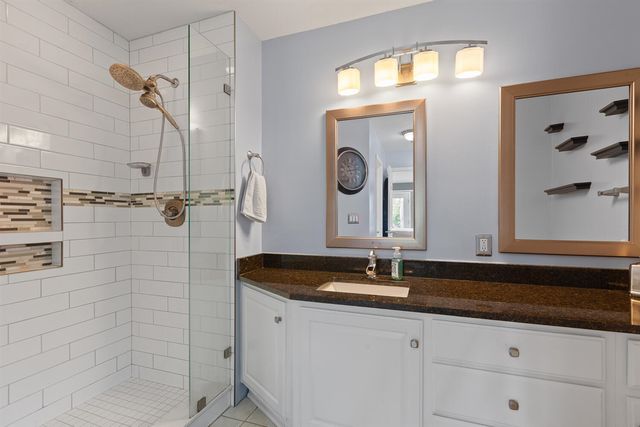 32321 Liparoto Drive, Rockwood, MI 48173