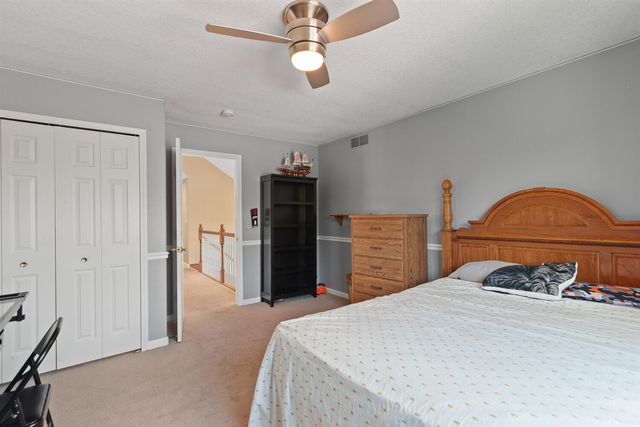 32321 Liparoto Drive, Rockwood, MI 48173