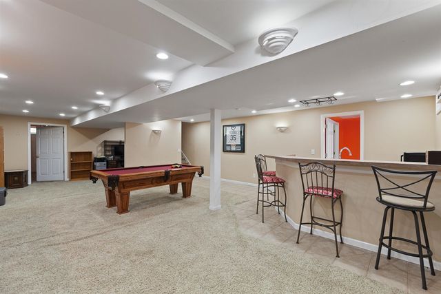 32321 Liparoto Drive, Rockwood, MI 48173