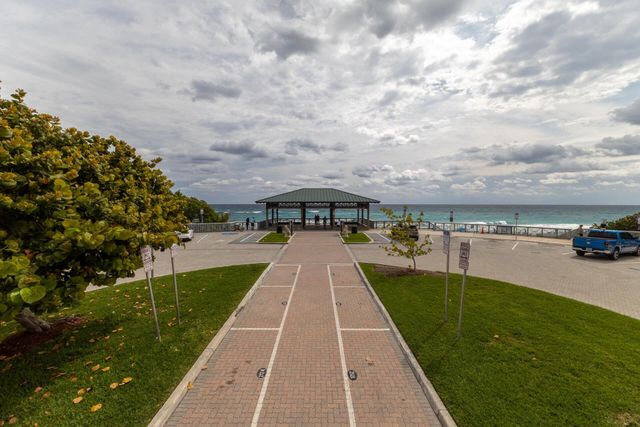 498 NE 47th Street, Boca Raton, FL 33431