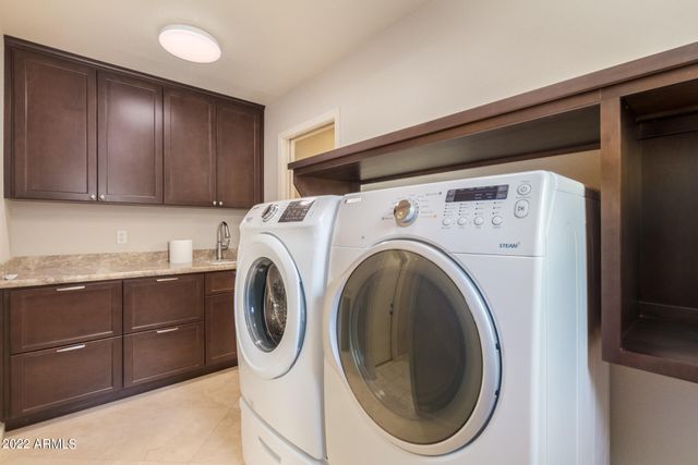 14040 S 24TH Way, Phoenix, AZ 85048