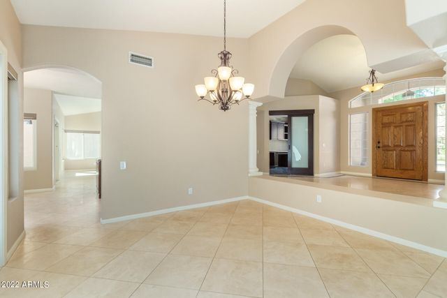 14040 S 24TH Way, Phoenix, AZ 85048