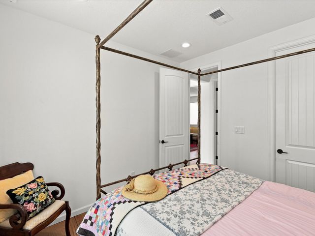 224 Delfina Street, Santa Fe, NM 87505