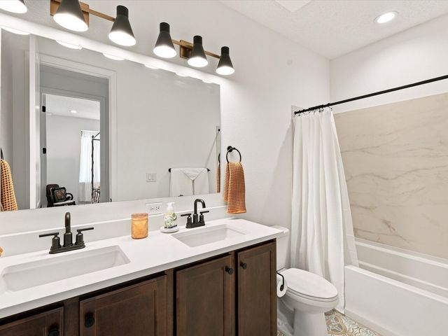 224 Delfina Street, Santa Fe, NM 87505