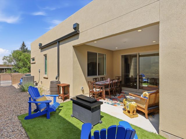224 Delfina Street, Santa Fe, NM 87505