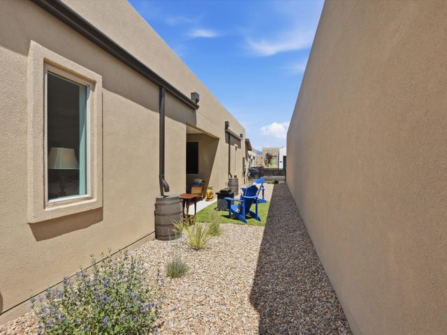 224 Delfina Street, Santa Fe, NM 87505