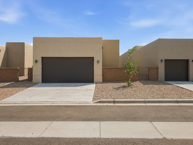 224 Delfina Street, Santa Fe, NM 87505