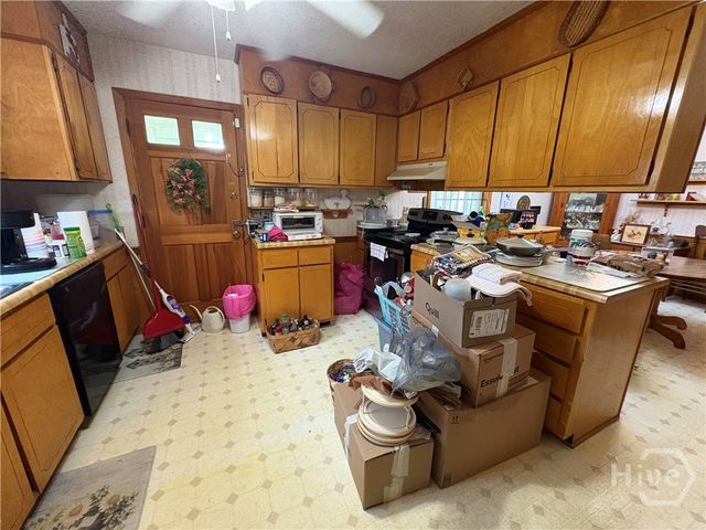 1005 Tara Avenue, Savannah, GA 31410