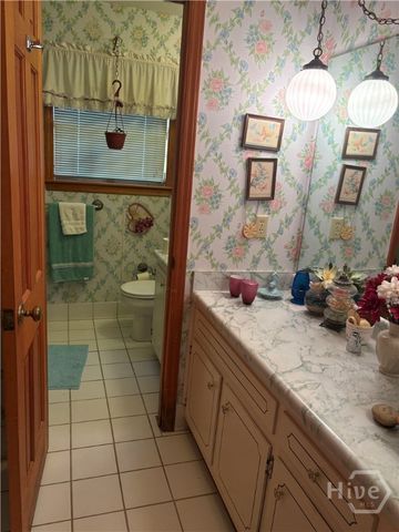 1005 Tara Avenue, Savannah, GA 31410