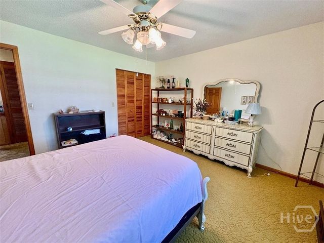 1005 Tara Avenue, Savannah, GA 31410