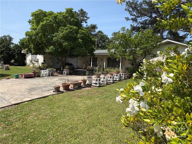 1005 Tara Avenue, Savannah, GA 31410