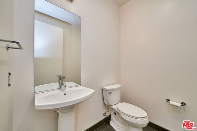 3223 W 6th Street 606, Los Angeles, CA 90020