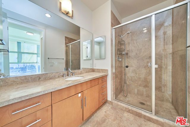 3223 W 6th Street 606, Los Angeles, CA 90020