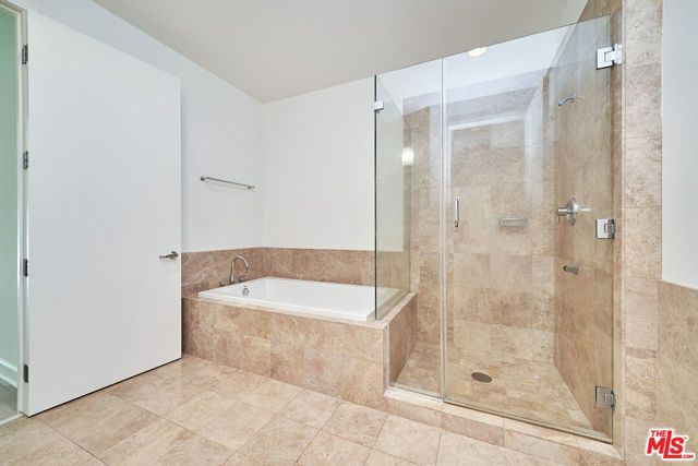 3223 W 6th Street 606, Los Angeles, CA 90020