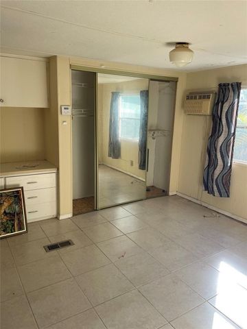 1670 SW 84th Avenue, Davie, FL 33324