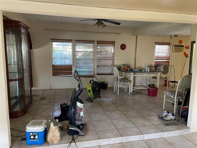 1670 SW 84th Avenue, Davie, FL 33324