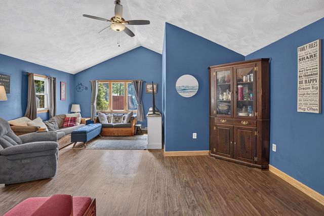 24 Temple St, Tewksbury, MA 01876