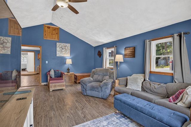 24 Temple St, Tewksbury, MA 01876