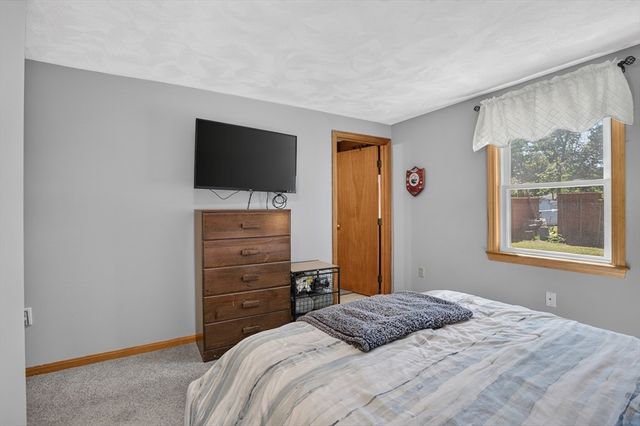 24 Temple St, Tewksbury, MA 01876