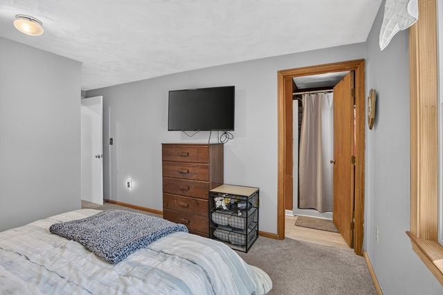 24 Temple St, Tewksbury, MA 01876