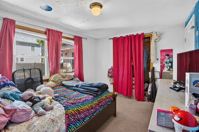 24 Temple St, Tewksbury, MA 01876