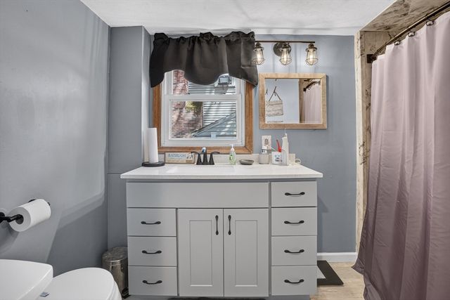 24 Temple St, Tewksbury, MA 01876
