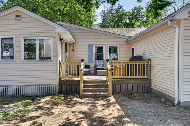24 Temple St, Tewksbury, MA 01876