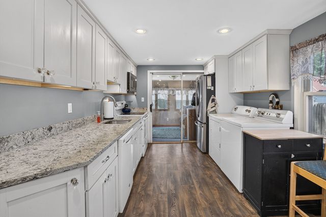24 Temple St, Tewksbury, MA 01876