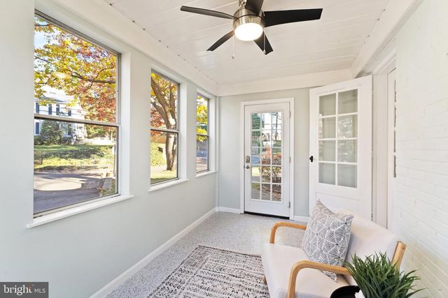 850 N KENSINGTON ST, Arlington, VA 22205