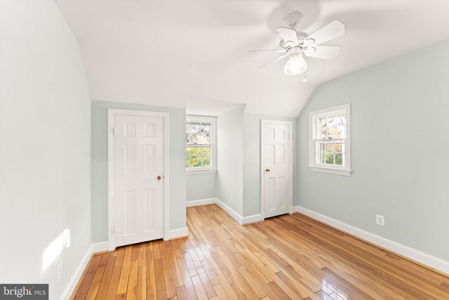 850 N KENSINGTON ST, Arlington, VA 22205