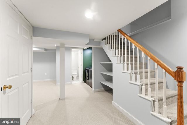 850 N KENSINGTON ST, Arlington, VA 22205