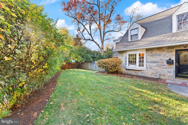 850 N KENSINGTON ST, Arlington, VA 22205