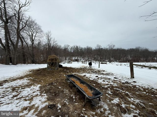 280 MAPLEFLOWER RD, Glenmoore, PA 19343