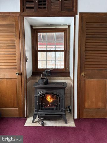 280 MAPLEFLOWER RD, Glenmoore, PA 19343