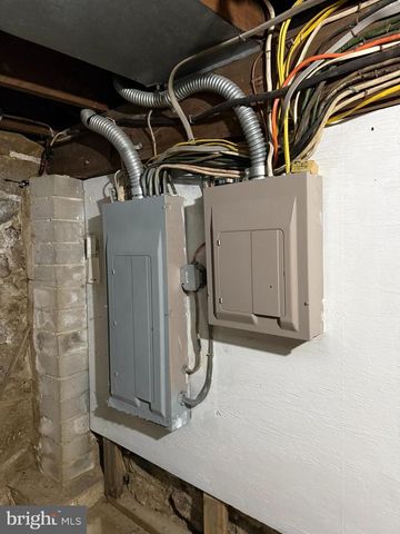 280 MAPLEFLOWER RD, Glenmoore, PA 19343