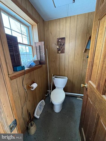 280 MAPLEFLOWER RD, Glenmoore, PA 19343