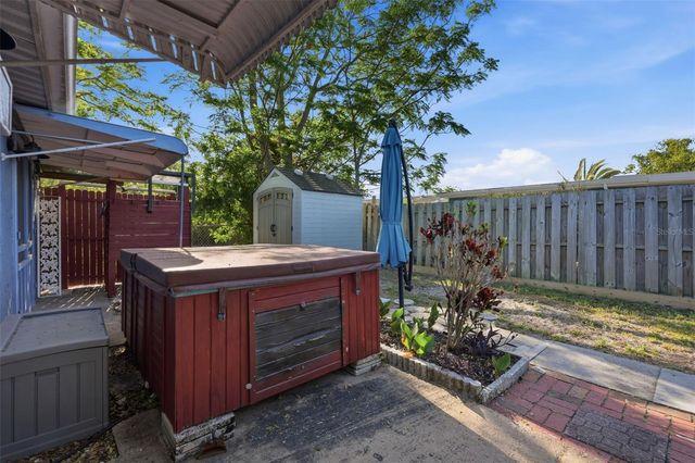 3226 FAIRMOUNT DRIVE, Holiday, FL 34691