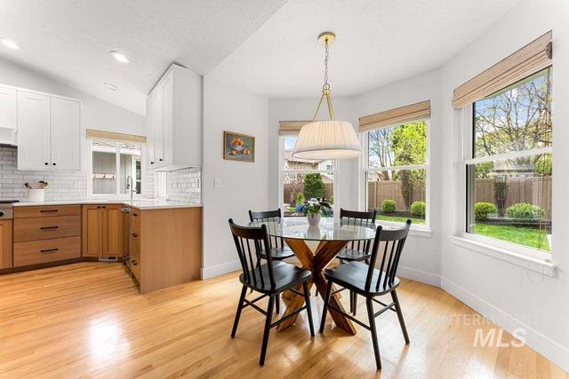 8051 W Burntree, Boise, ID 83704