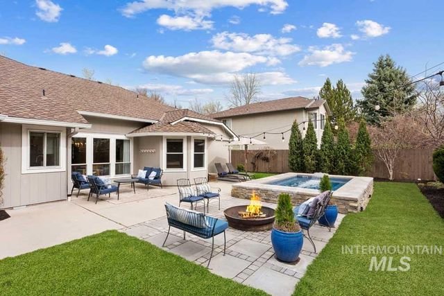 8051 W Burntree, Boise, ID 83704