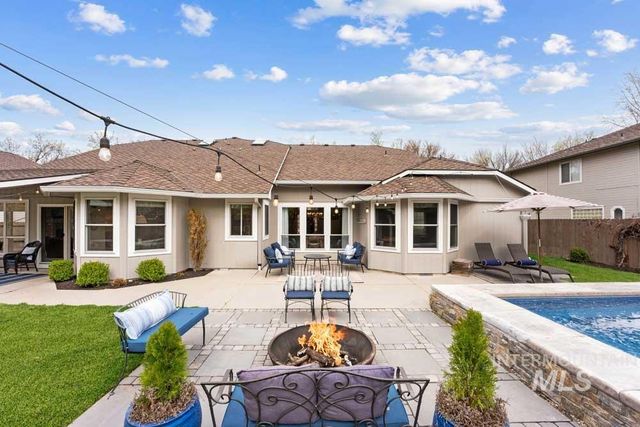 8051 W Burntree, Boise, ID 83704