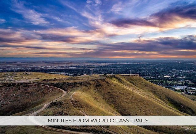 8051 W Burntree, Boise, ID 83704