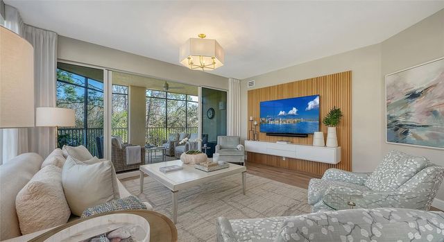 6465 WATERCREST WAY 301, Lakewood Ranch, FL 34202