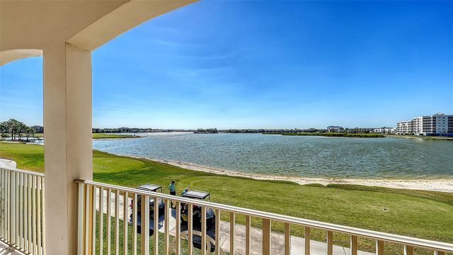 6465 WATERCREST WAY 301, Lakewood Ranch, FL 34202