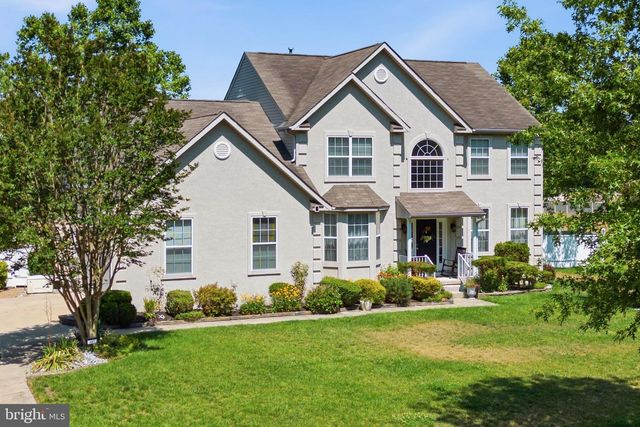 683 S BLUE BELL RD, Vineland, NJ 08360