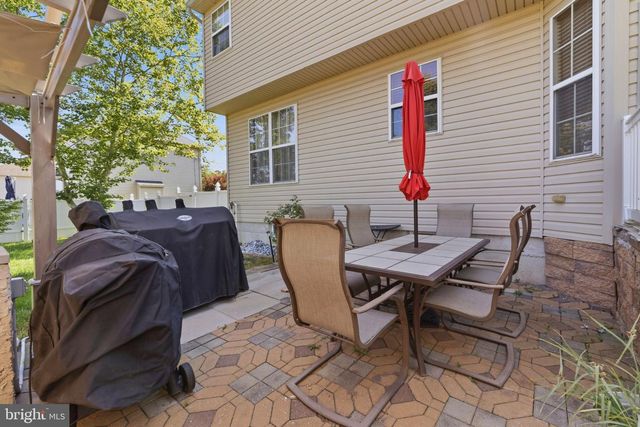 683 S BLUE BELL RD, Vineland, NJ 08360