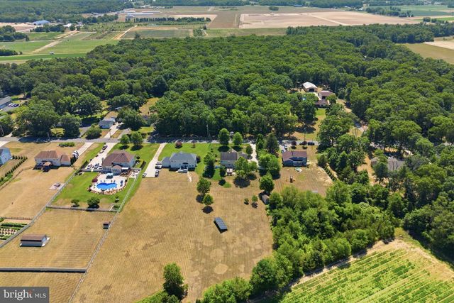 683 S BLUE BELL RD, Vineland, NJ 08360