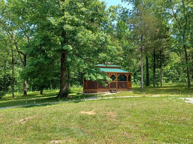 111 Natures Way, Monticello, KY 42633